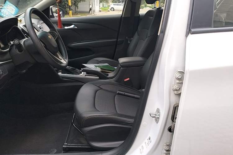 Used Chevrolet Cavalier 2018 320 Automatic Xinyue Edition Left Front Seat
