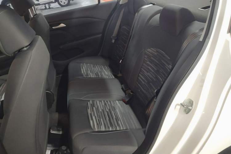 Used Chevrolet Cavalier 2018 320 Automatic Enjoyment Sunroof Edition Left Rear Seat