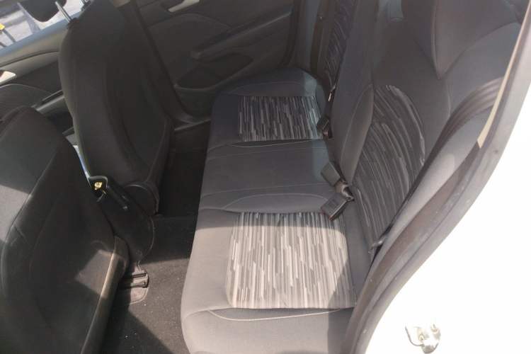 Used Chevrolet Cavalier 2018 320 Automatic Enjoyment Sunroof Edition Left Rear Seat