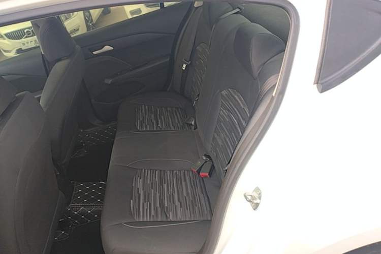 Used Chevrolet Cavalier 2018 320 Automatic Enjoyment Sunroof Edition Left Rear Seat