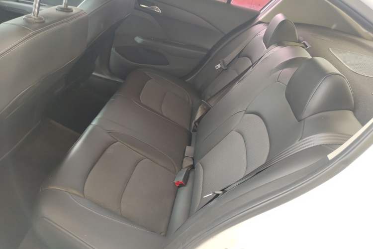 Used Chevrolet Cavalier 2018 320 Manual Xinyue Edition Left Rear Seat