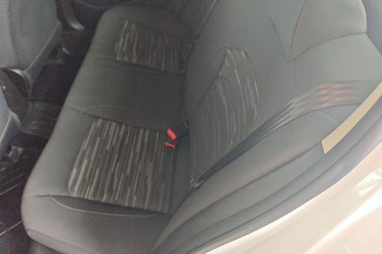Used Chevrolet Cavalier 2018 320 Automatic Enjoyment Sunroof Edition Left Rear Seat