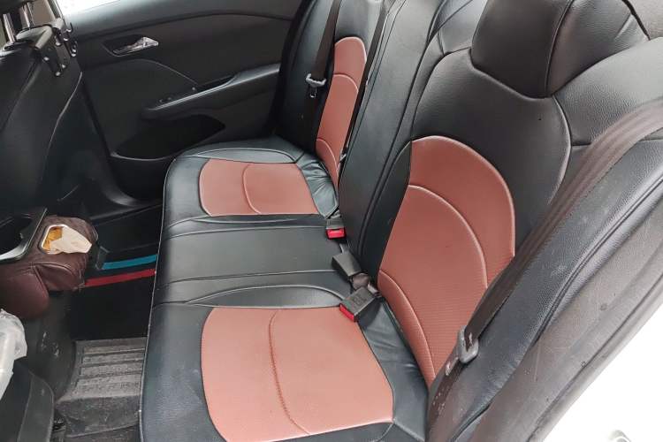 Used Chevrolet Cavalier 2018 320 Manual Xinyue Edition Left Rear Seat