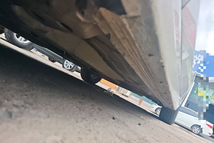 Used Chevrolet Cavalier 2018 320 Automatic Enjoyment Sunroof Edition Left Side Sill