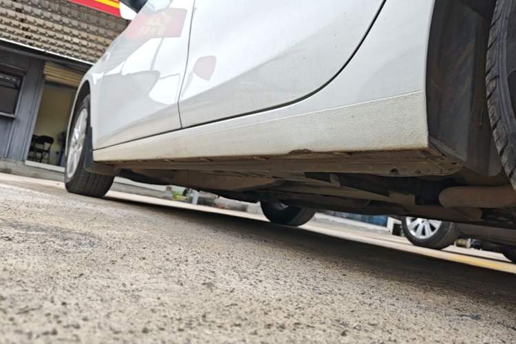 Used Chevrolet Cavalier 2018 320 Automatic Xinyue Edition Left Side Sill