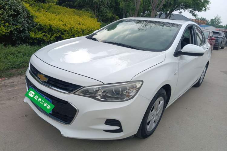 Used Chevrolet Cavalier 2018 320 Automatic Enjoyment Sunroof Edition Guazi used car, China used car export, Used car for sale, Used  cars, Cheapest cars for sale