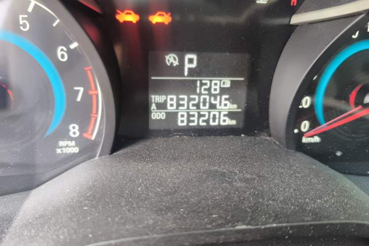 Used Chevrolet Cavalier 2018 320 Automatic Enjoyment Sunroof Edition Odometer Close Up