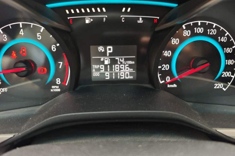 Used Chevrolet Cavalier 2018 320 Automatic Xinyue Edition Odometer Close Up