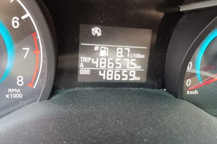 Used Chevrolet Cavalier 2018 320 Manual Enjoyment Edition Odometer Close Up