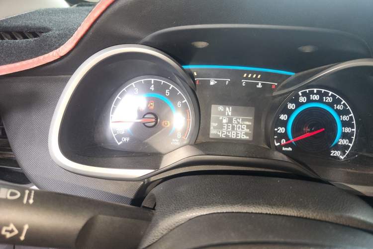 Used Chevrolet Cavalier 2018 320 Automatic Xinyue Edition Odometer Close Up