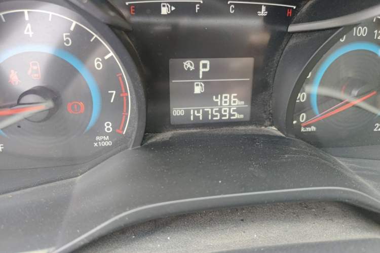 Used Chevrolet Cavalier 2018 320 Automatic Enjoyment Sunroof Edition Odometer Close Up