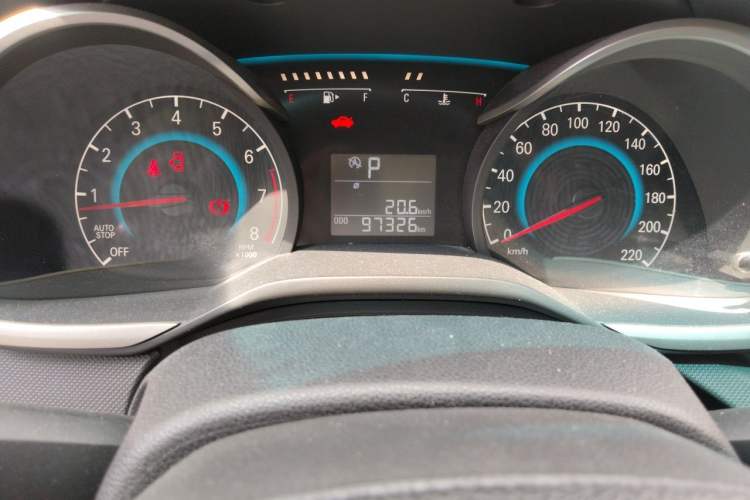 Used Chevrolet Cavalier 2018 320 Automatic Enjoyment Sunroof Edition Odometer Close Up