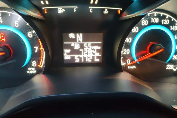 Used Chevrolet Cavalier 2018 320 Automatic Xinyue Edition Odometer Close Up
