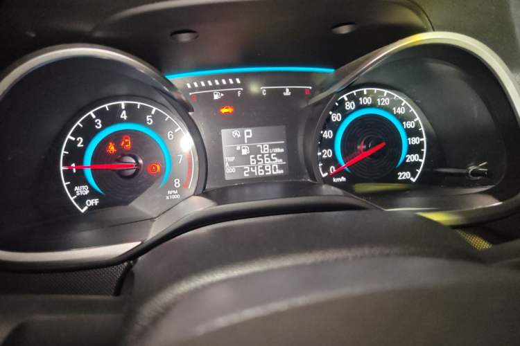 Used Chevrolet Cavalier 2018 320 Automatic Enjoyment Sunroof Edition Odometer Close Up