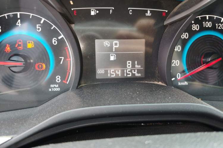 Used Chevrolet Cavalier 2018 320 Automatic Enjoyment Sunroof Edition Odometer Close Up