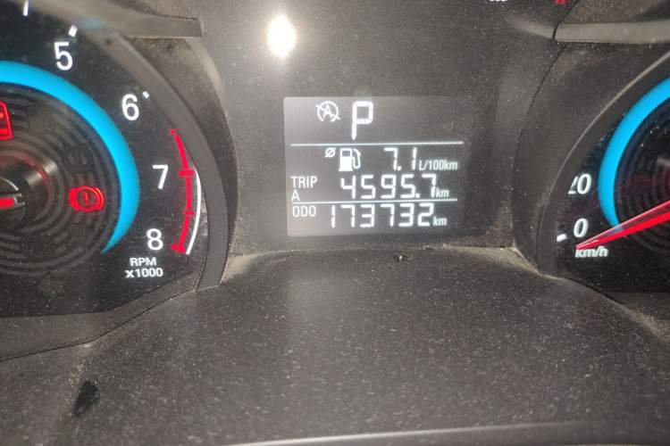 Used Chevrolet Cavalier 2018 320 Automatic Xinyue Edition Odometer Close Up
