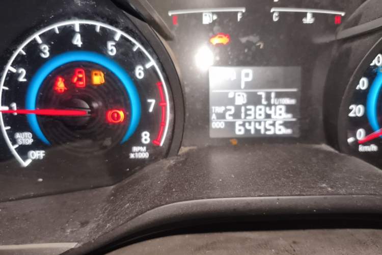 Used Chevrolet Cavalier 2018 320 Automatic Enjoyment Sunroof Edition Odometer Close Up