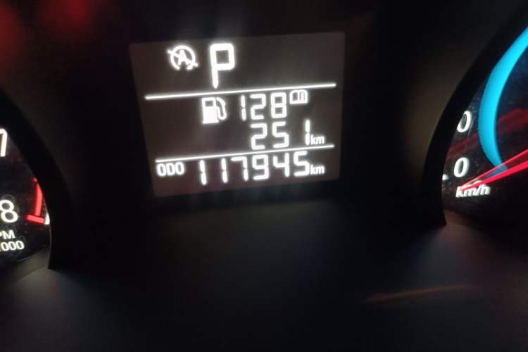 Used Chevrolet Cavalier 2018 320 Automatic Xinyue Edition Odometer Close Up