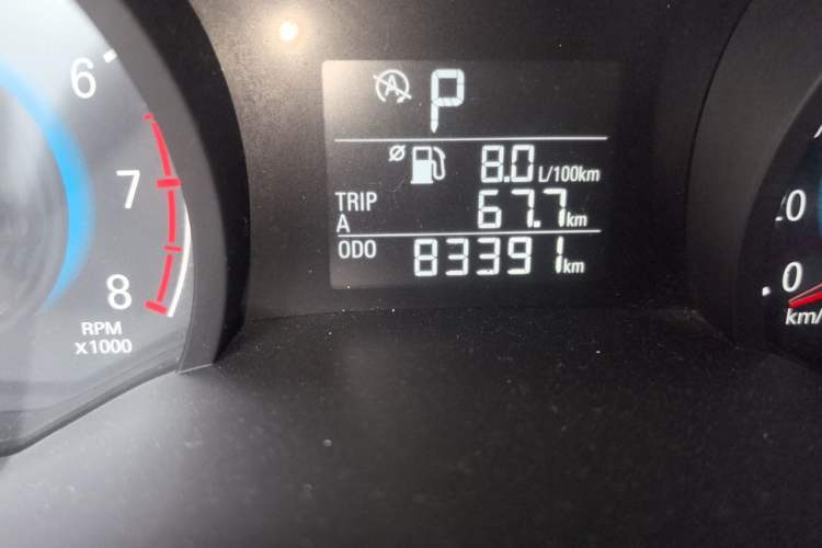 Used Chevrolet Cavalier 2018 320 Automatic Enjoyment Sunroof Edition Odometer Close Up