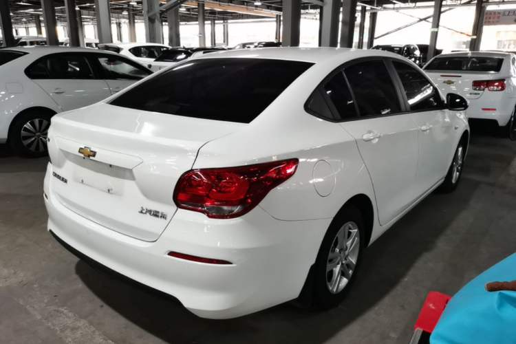Used Chevrolet Cavalier 2018 320 Automatic Xinyue Edition Rear Right 45 Deg