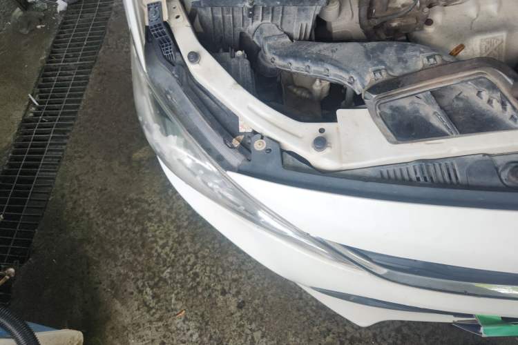 Used Chevrolet Cavalier 2018 320 Automatic Xinyue Edition Right Front Headlight