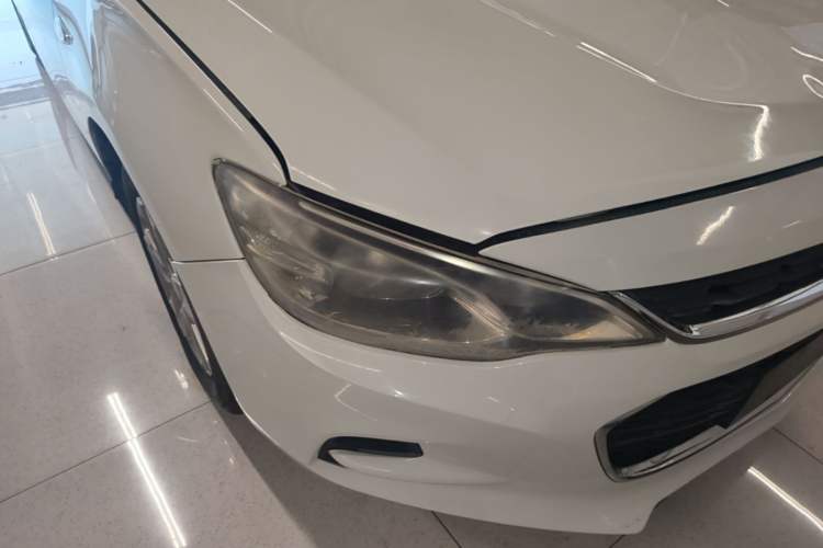 Used Chevrolet Cavalier 2018 320 Automatic Enjoyment Sunroof Edition Right Front Headlight