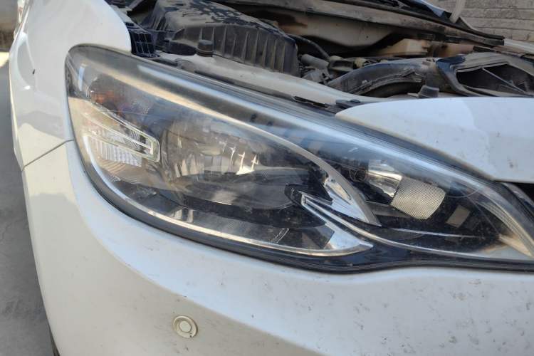 Used Chevrolet Cavalier 2018 320 Automatic Enjoyment Sunroof Edition Right Front Headlight