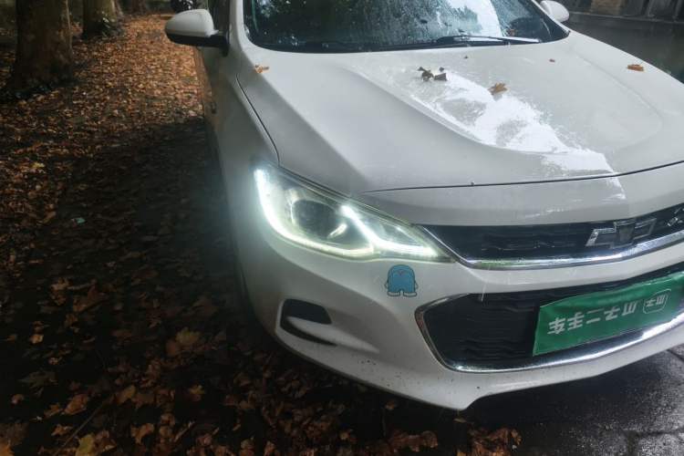 Used Chevrolet Cavalier 2018 320 Automatic Xinyue Edition Right Front Headlight