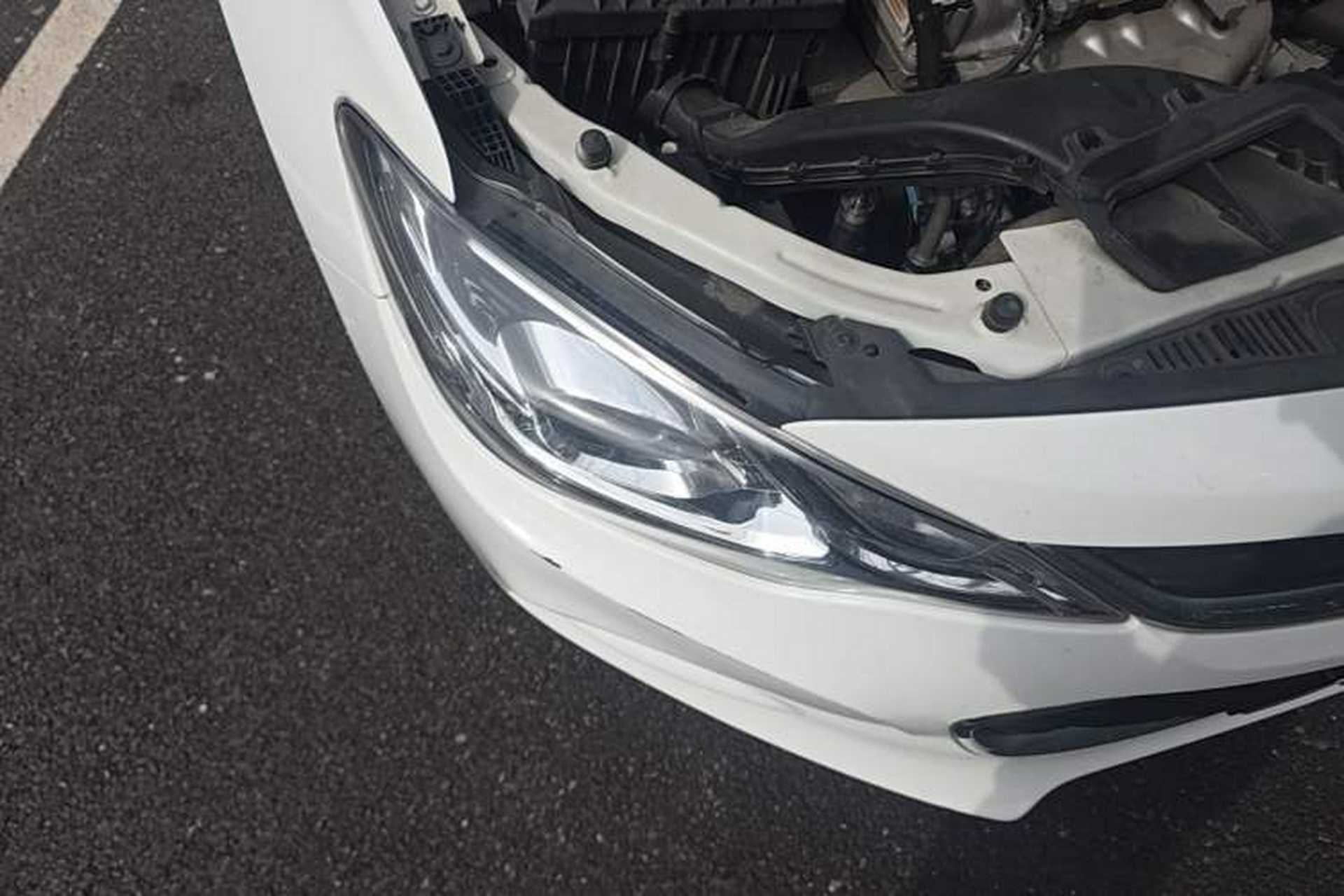 Used Chevrolet Cavalier 2018 320 Automatic Xinyue Edition Right Front Headlight