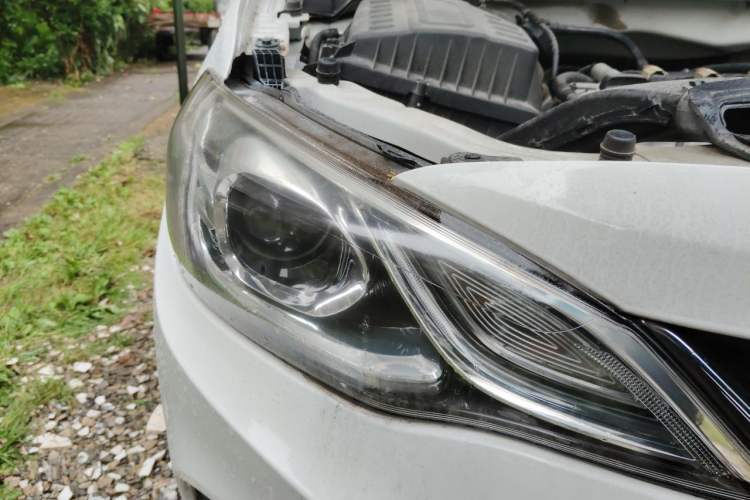 Used Chevrolet Cavalier 2018 320 Automatic Xinyue Edition Right Front Headlight