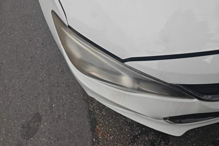 Used Chevrolet Cavalier 2018 320 Automatic Enjoyment Sunroof Edition Right Front Headlight