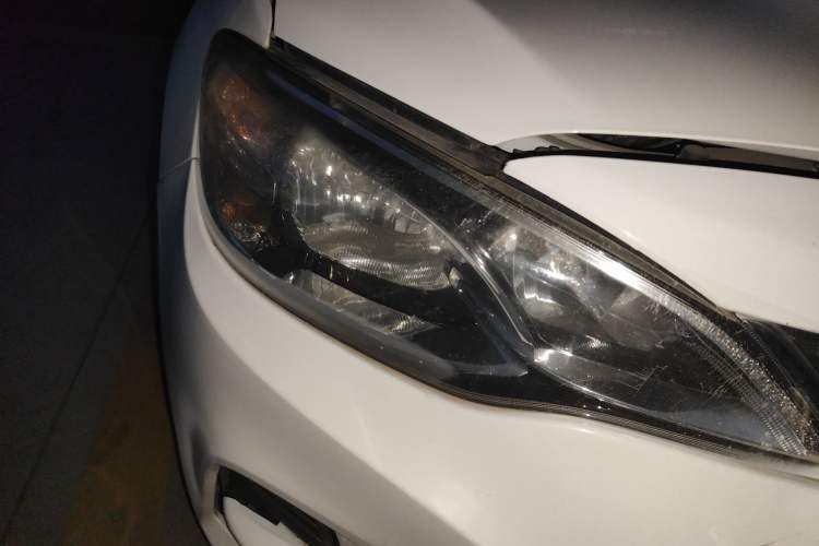 Used Chevrolet Cavalier 2018 320 Automatic Enjoyment Edition Right Front Headlight