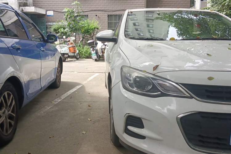 Used Chevrolet Cavalier 2018 320 Automatic Xinyue Edition Right Front Headlight