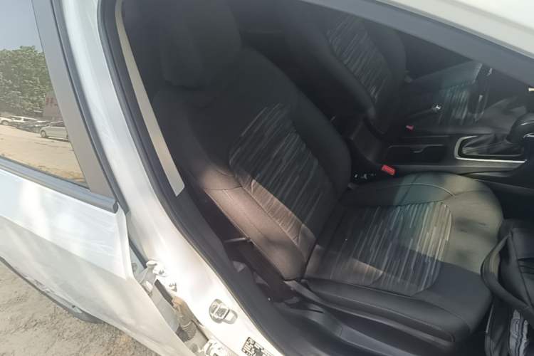 Used Chevrolet Cavalier 2018 320 Automatic Enjoyment Sunroof Edition Right Front Seat