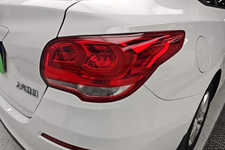 Used Chevrolet Cavalier 2018 320 Automatic Xinyue Edition Right Rear Taillight