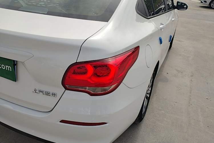 Used Chevrolet Cavalier 2018 320 Automatic Enjoyment Sunroof Edition Right Rear Taillight