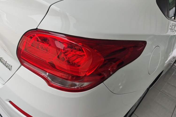 Used Chevrolet Cavalier 2018 320 Automatic Enjoyment Sunroof Edition Right Rear Taillight