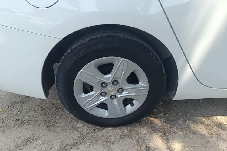 Used Chevrolet Cavalier 2018 320 Automatic Enjoyment Sunroof Edition Right Rear Wheel Hub
