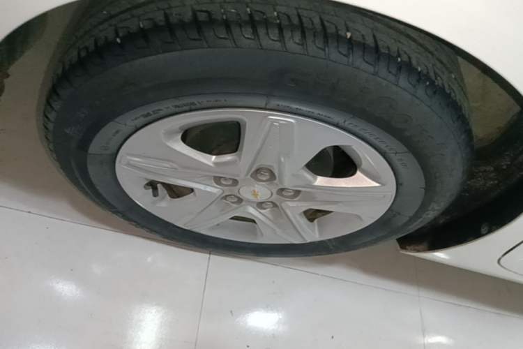 Used Chevrolet Cavalier 2018 320 Automatic Enjoyment Sunroof Edition Right Rear Wheel Hub