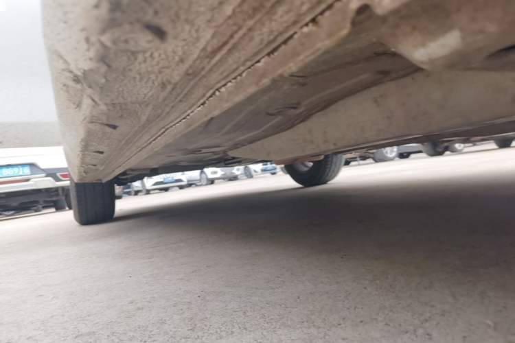 Used Chevrolet Cavalier 2018 320 Automatic Xinyue Edition Right Side Sill