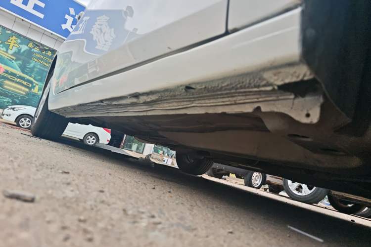 Used Chevrolet Cavalier 2018 320 Automatic Enjoyment Sunroof Edition Right Side Sill