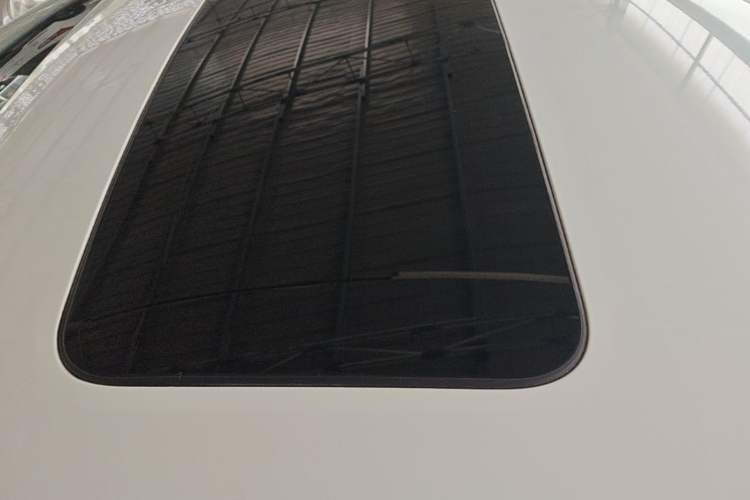 Used Chevrolet Cavalier 2018 320 Automatic Enjoyment Sunroof Edition Roof