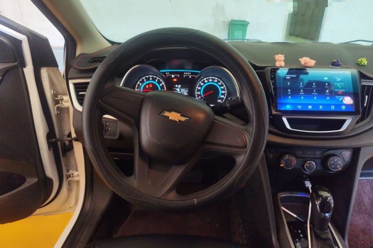 Used Chevrolet Cavalier 2018 320 Automatic Enjoyment Sunroof Edition Steering Wheel