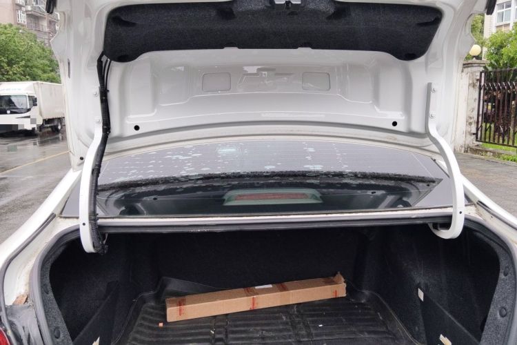 Used Chevrolet Cavalier 2018 320 Automatic Xinyue Edition Trunk