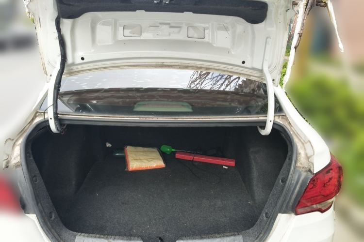 Used Chevrolet Cavalier 2018 320 Automatic Enjoyment Sunroof Edition Trunk