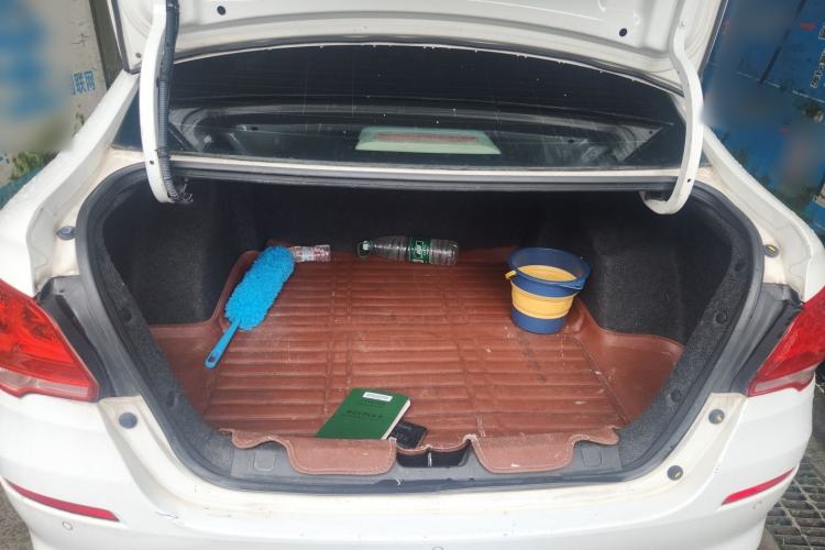 Used Chevrolet Cavalier 2018 320 Automatic Xinyue Edition Trunk