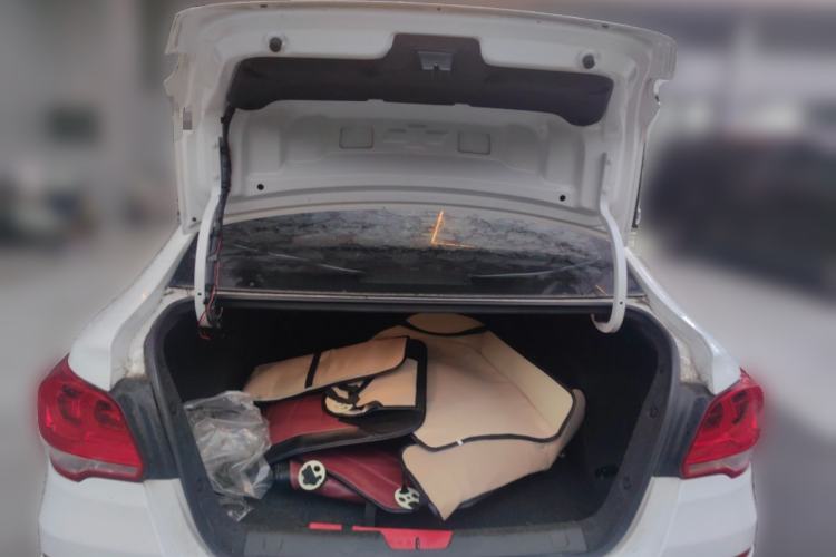 Used Chevrolet Cavalier 2018 320 Automatic Enjoyment Sunroof Edition Trunk