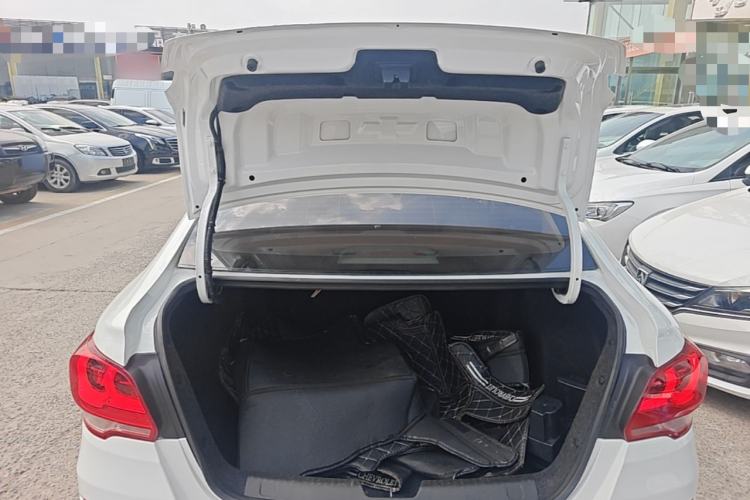 Used Chevrolet Cavalier 2018 320 Manual Enjoyment Edition Trunk