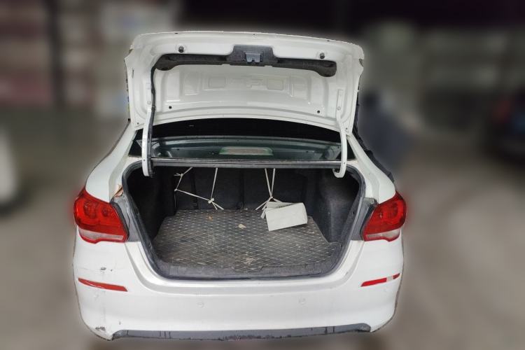 Used Chevrolet Cavalier 2018 320 Automatic Enjoyment Edition Trunk