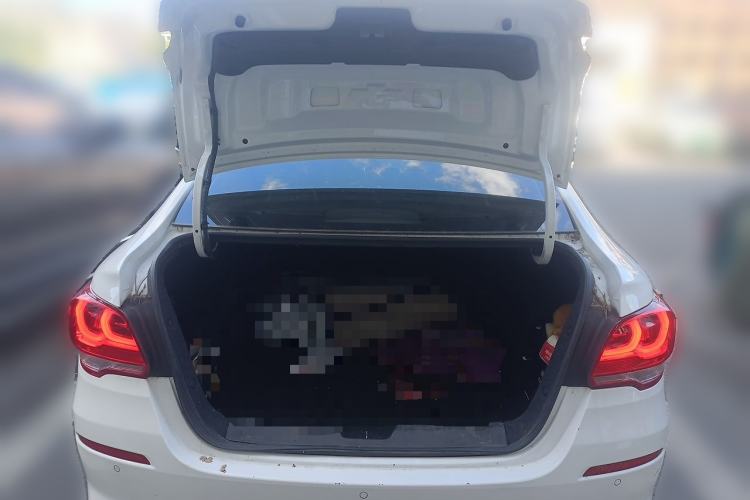 Used Chevrolet Cavalier 2018 320 Automatic Xinyue Edition Trunk